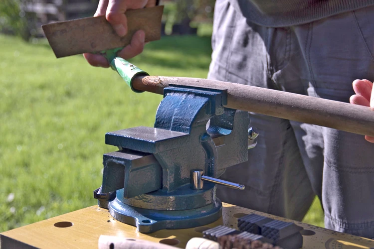 Tipps Für Die Richtige Pflege Von Handwerkzeugen Aus Holz